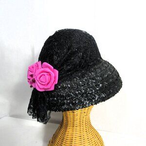 VINTAGE GUS MAYER 1940'S BLACK STRAW HAT + PIN FLOWERS AND BLACK LACE